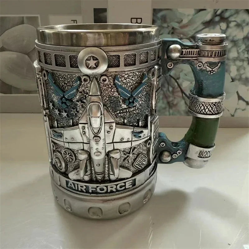 The service Mug